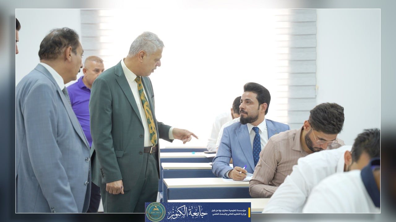 السيد رئيس الجامعة يتابع  سير الامتحانات الفصلية للطلبة