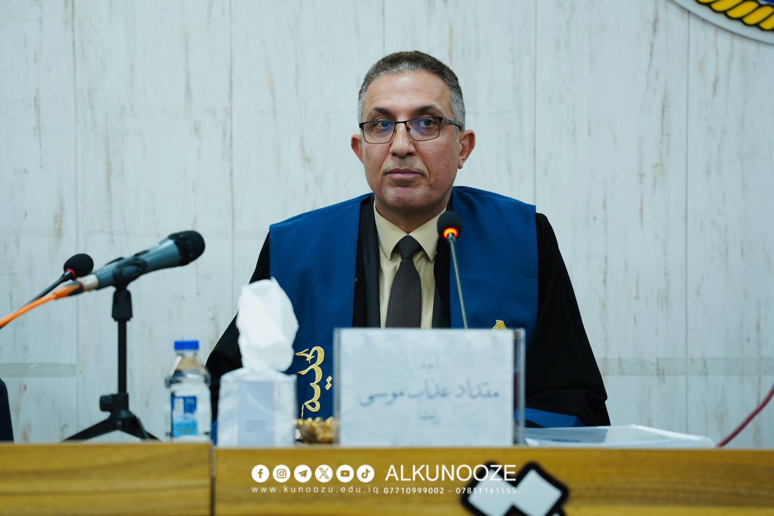 ترأس مساعد رئيس جامعة الكنوز للشؤون العلمية الأستاذ المساعد الدكتور مقداد الحجاج لجنة مناقشة طالبة الماجستير في كلية الصيدلة بجامعة البصرة فاطمة رائد محمد