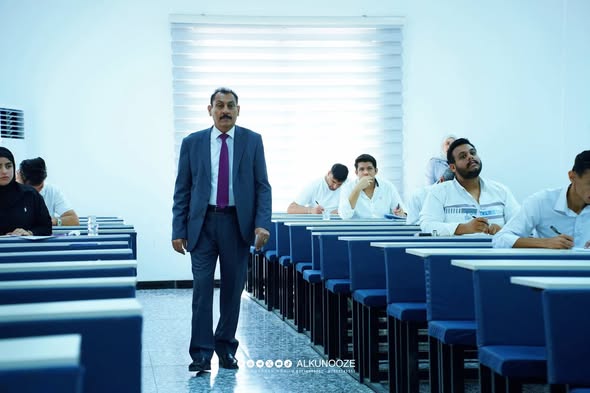 جولة ميدانية لرئاسة جامعة الكنوز لمتابعة سير الامتحانات النهائية