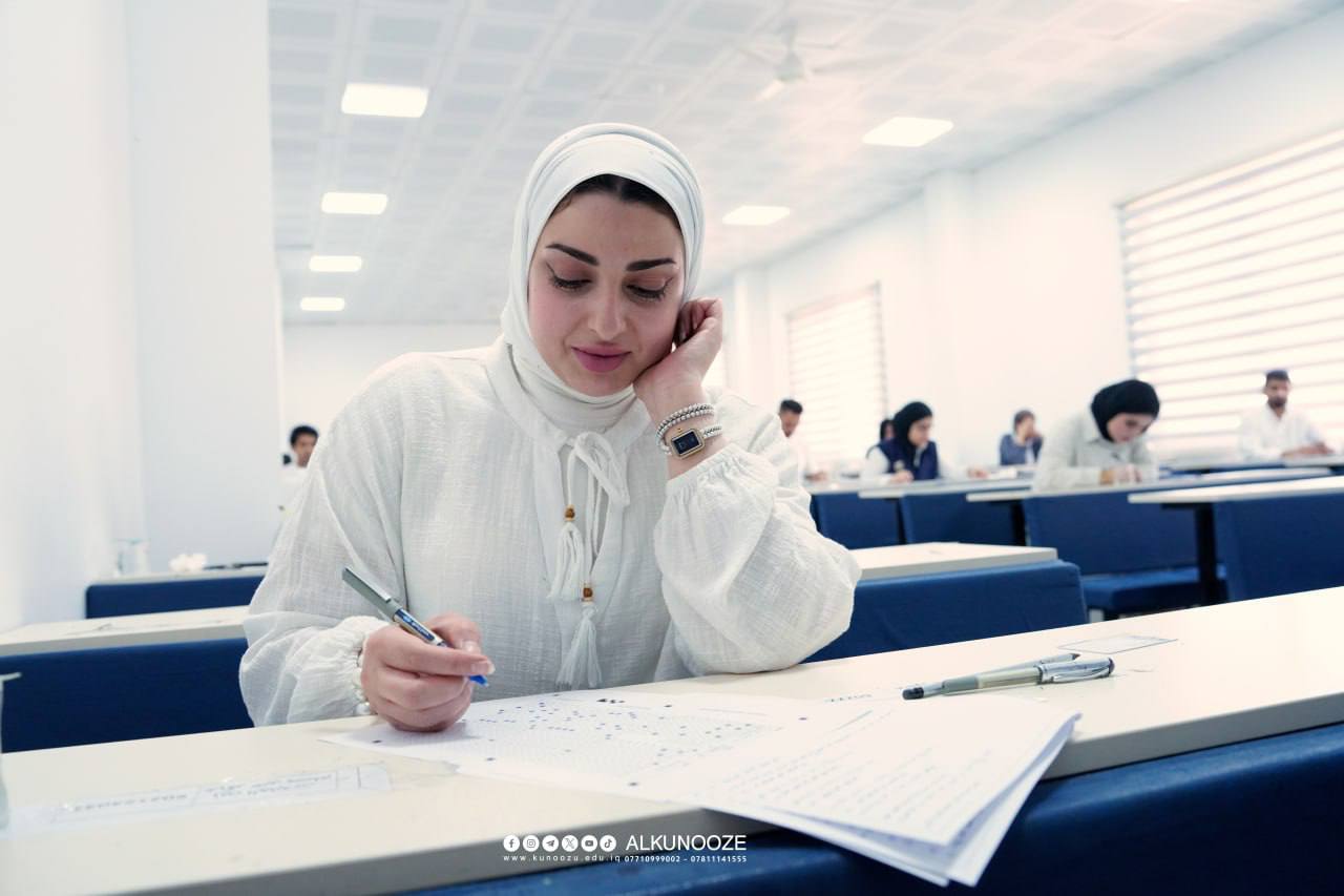 متابعات حثيثة من رئاسة جامعة الكنوز لسير الامتحانات النهائية