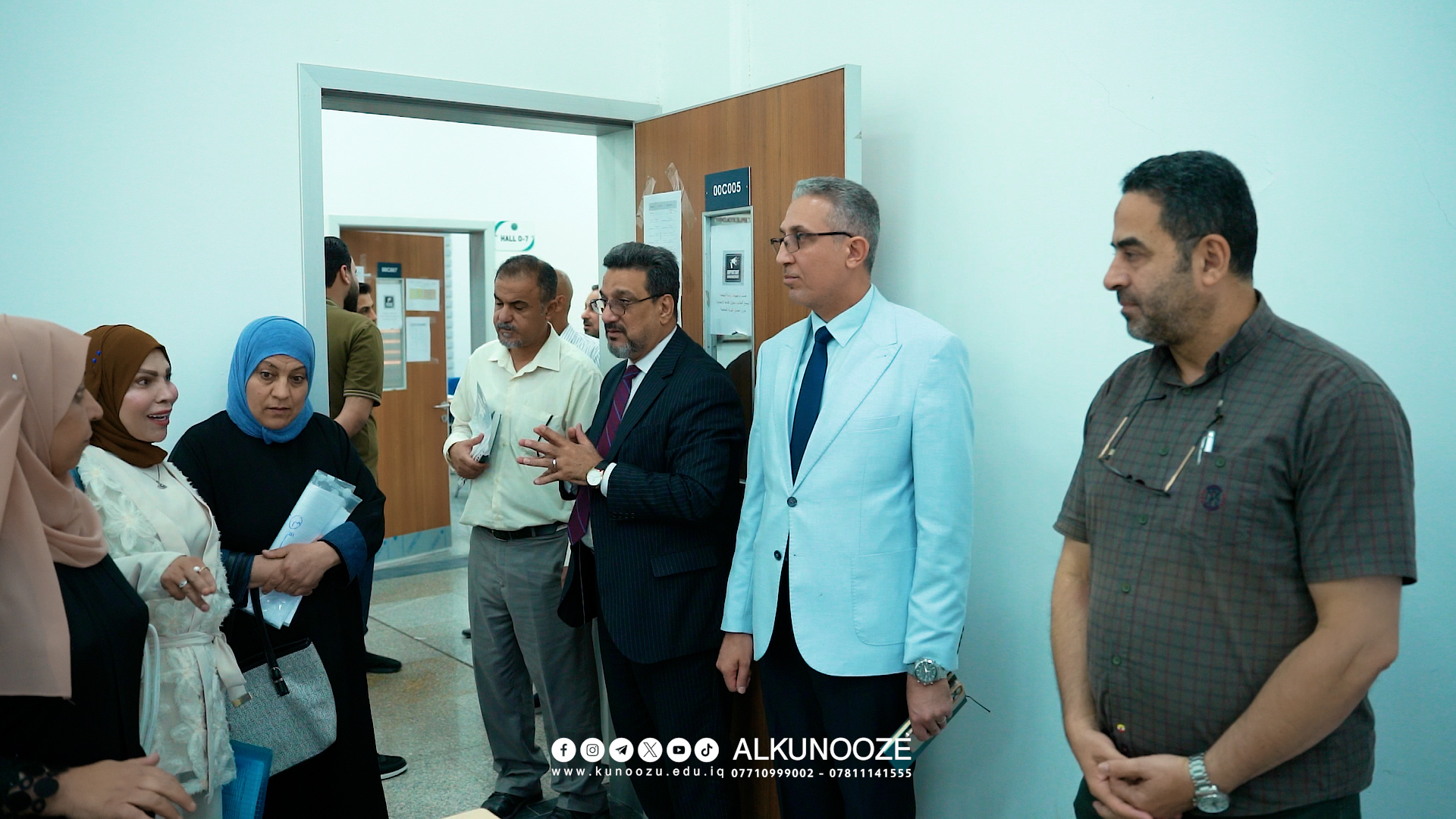 لجان وزارية تزور جامعة الكنوز لاختيار المراكز الامتحانية وتأكيد جاهزيتها.