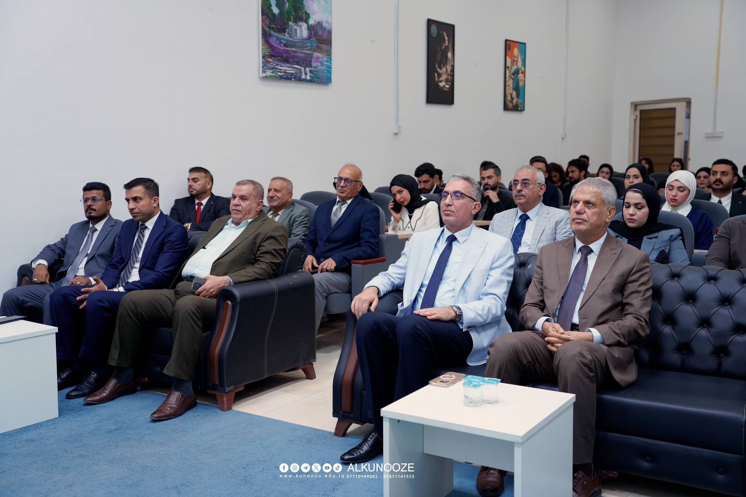 كلية طب الأسنان في جامعة الكنوز تختتم خمس سنوات دراسية بمناقشة بحوث التخرج