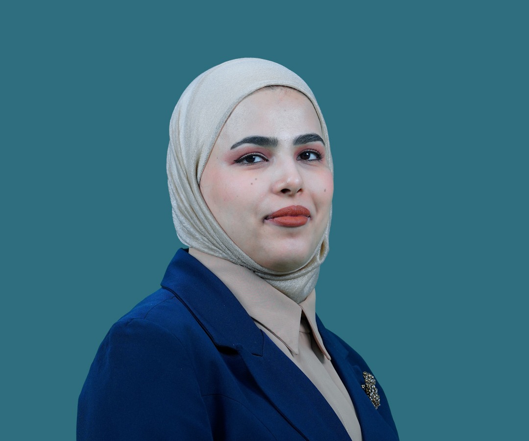 مدرس مساعد ايات عادل عاشور