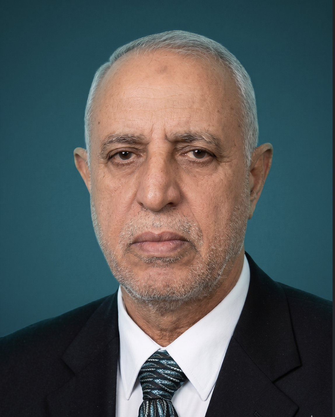أستاذ مساعد علي غباش محمد